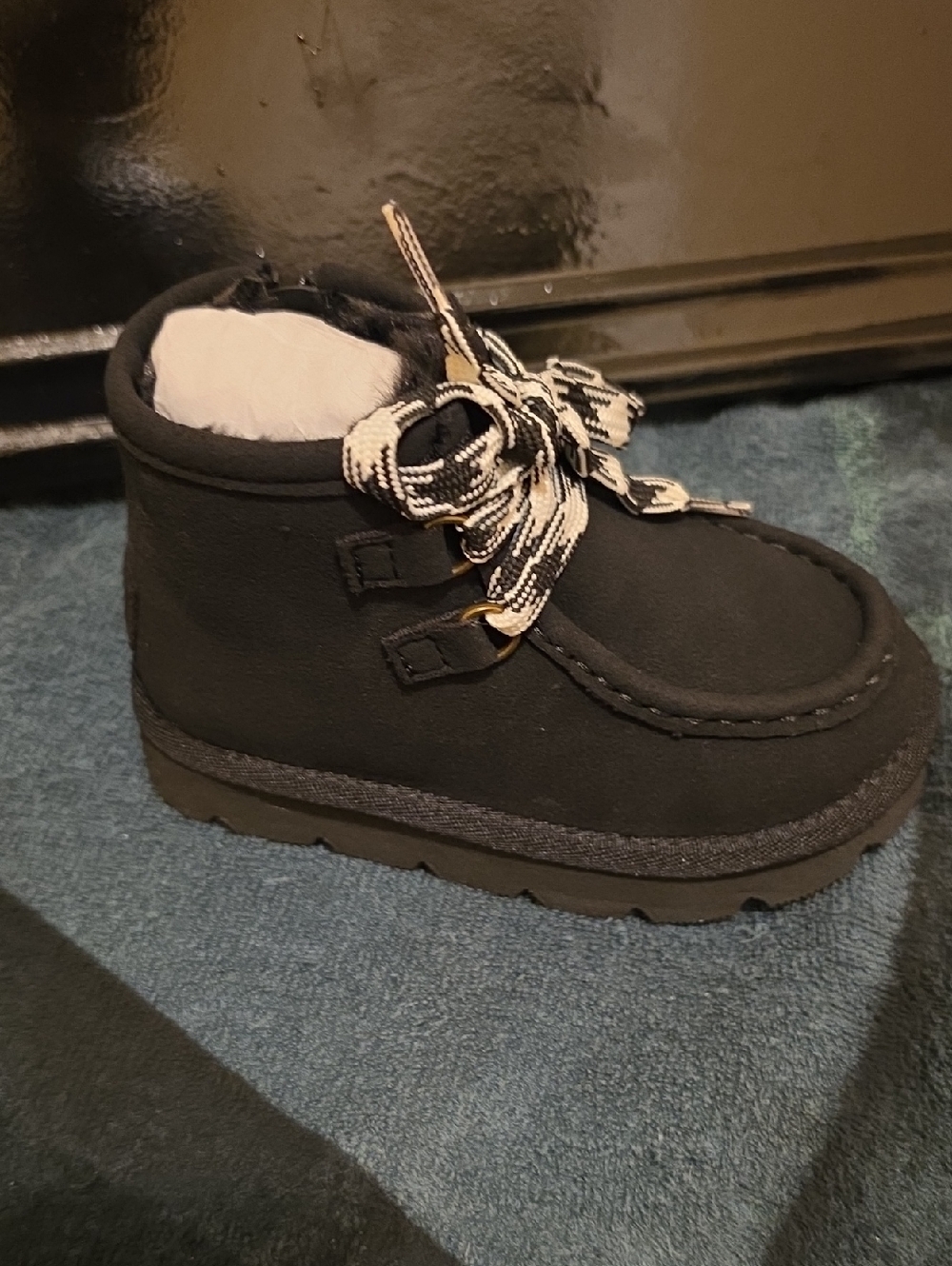 Kids Black Cozy Ankle Boots with Patterned Laces